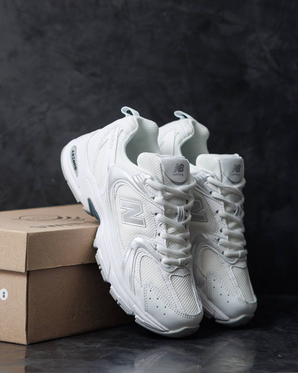 Кросівки New Balance 530 White Grey NB176 фото