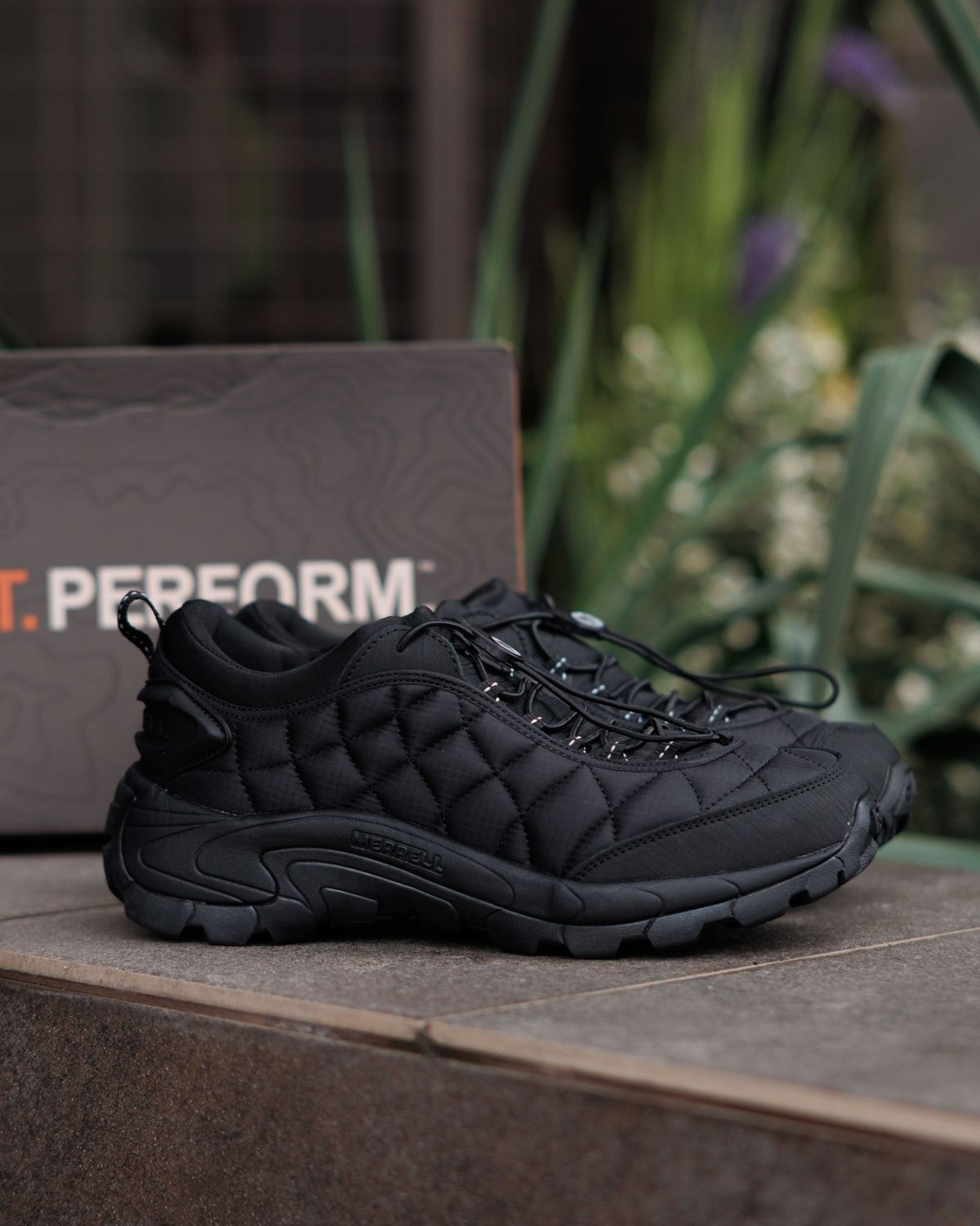 Кросівки Merrell Ice Cap Moc II Triple Black MR023 фото