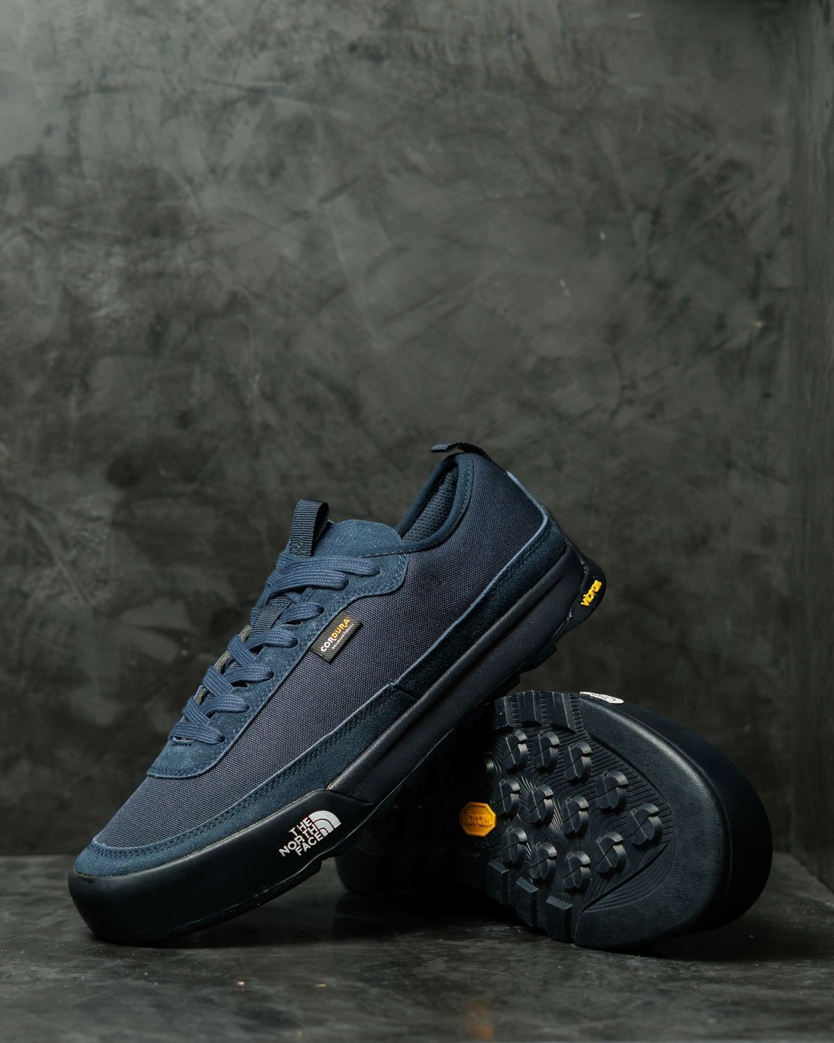 Кросівки The North Face Clyffe Trainers Dark Blue TN004 фото