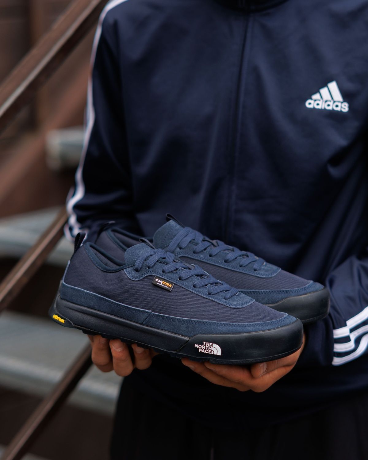 Кросівки The North Face Clyffe Trainers Dark Blue TN004 фото