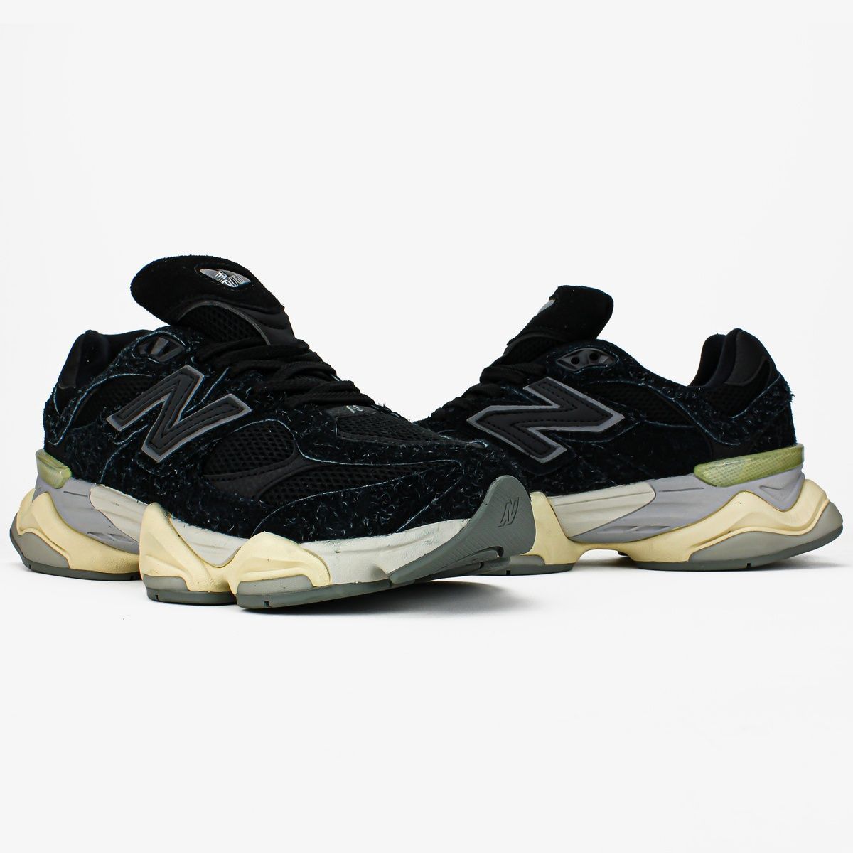 Кросівки New Balance 9060 "Black Suede" 3130 фото