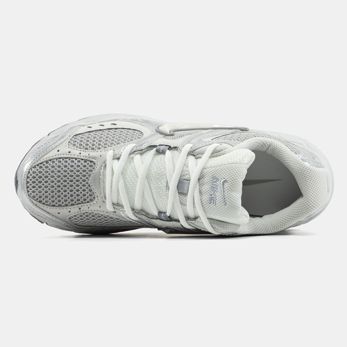Кросівки Nike V5 RNR 3050 фото