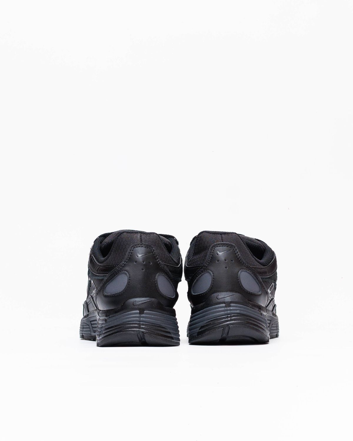 Nike P-6000 Gore-Tex Black Grey NK397 фото
