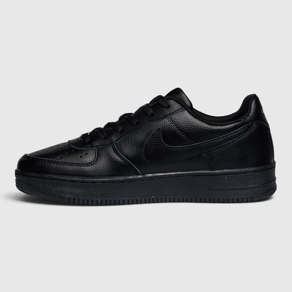 Кросівки Nike Air Force 1 Low &lsquo;07 Black Edition NK336 фото