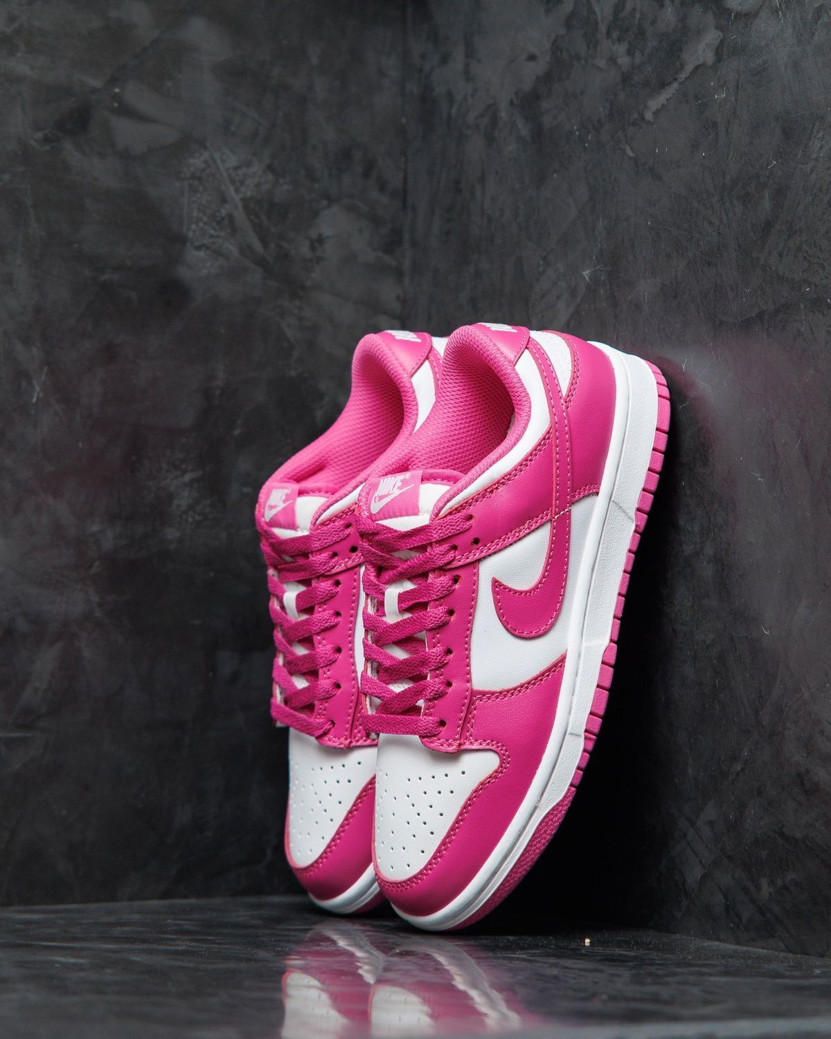 Кросівки Nike SB Dunk Low Active Fuchsia NK374 фото